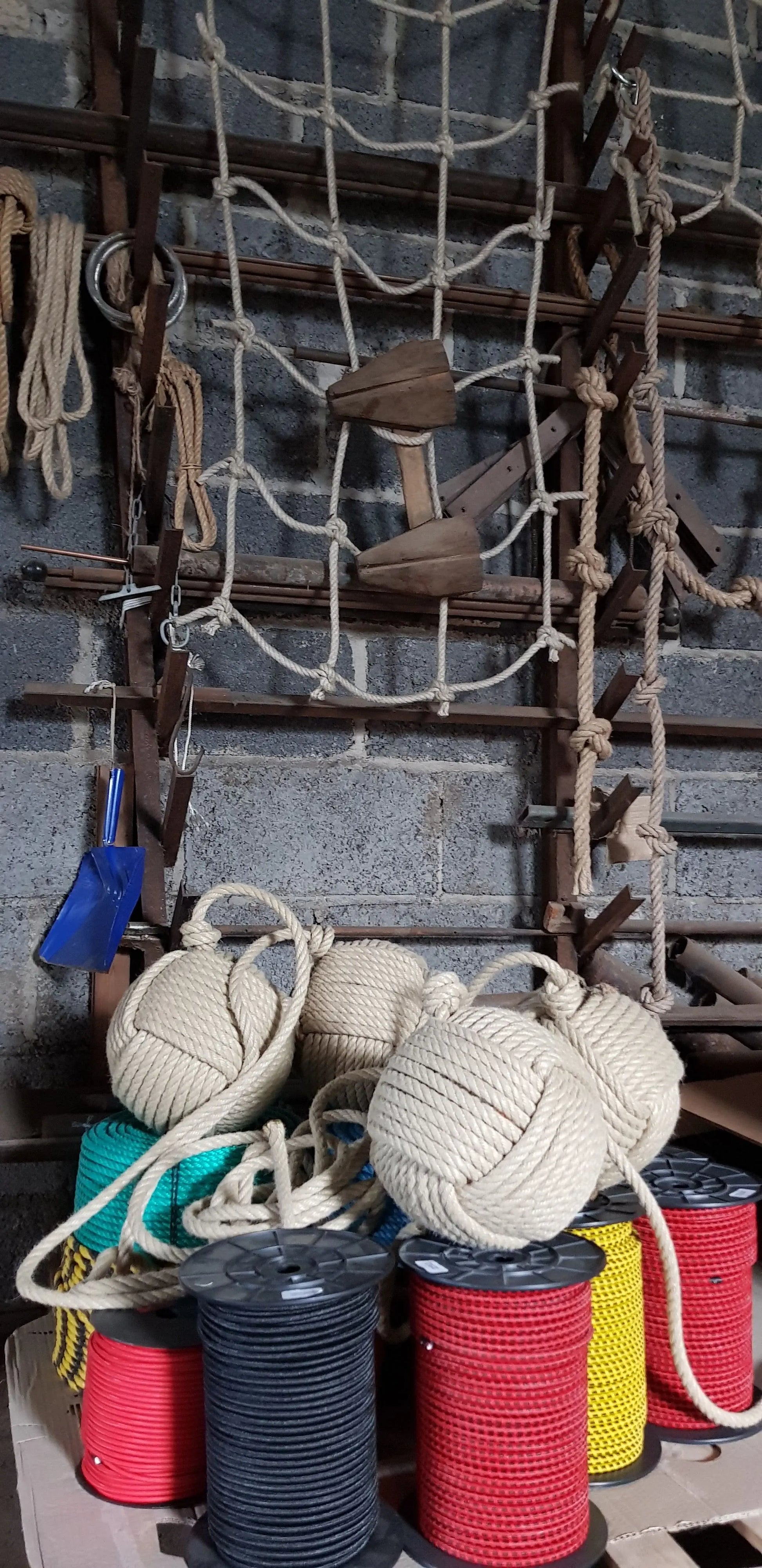 Balançoire Pomme de Touline | La Balançoire Aux fils des Noeuds