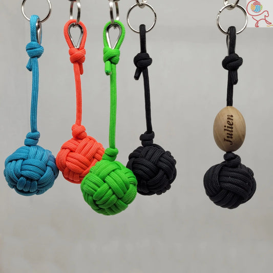 Porte-Clés Poing De Singe 550 La 18 Faces Aux fils des Noeuds