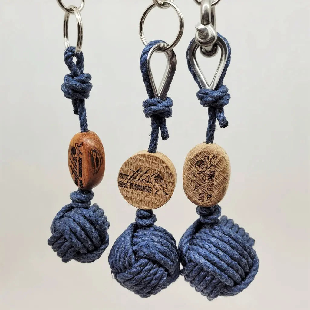 porte clés pomme de touline personnalisable chanvre fabrication artisanale Origine Corrèze gravure laser doming aux fils des nœuds made in France