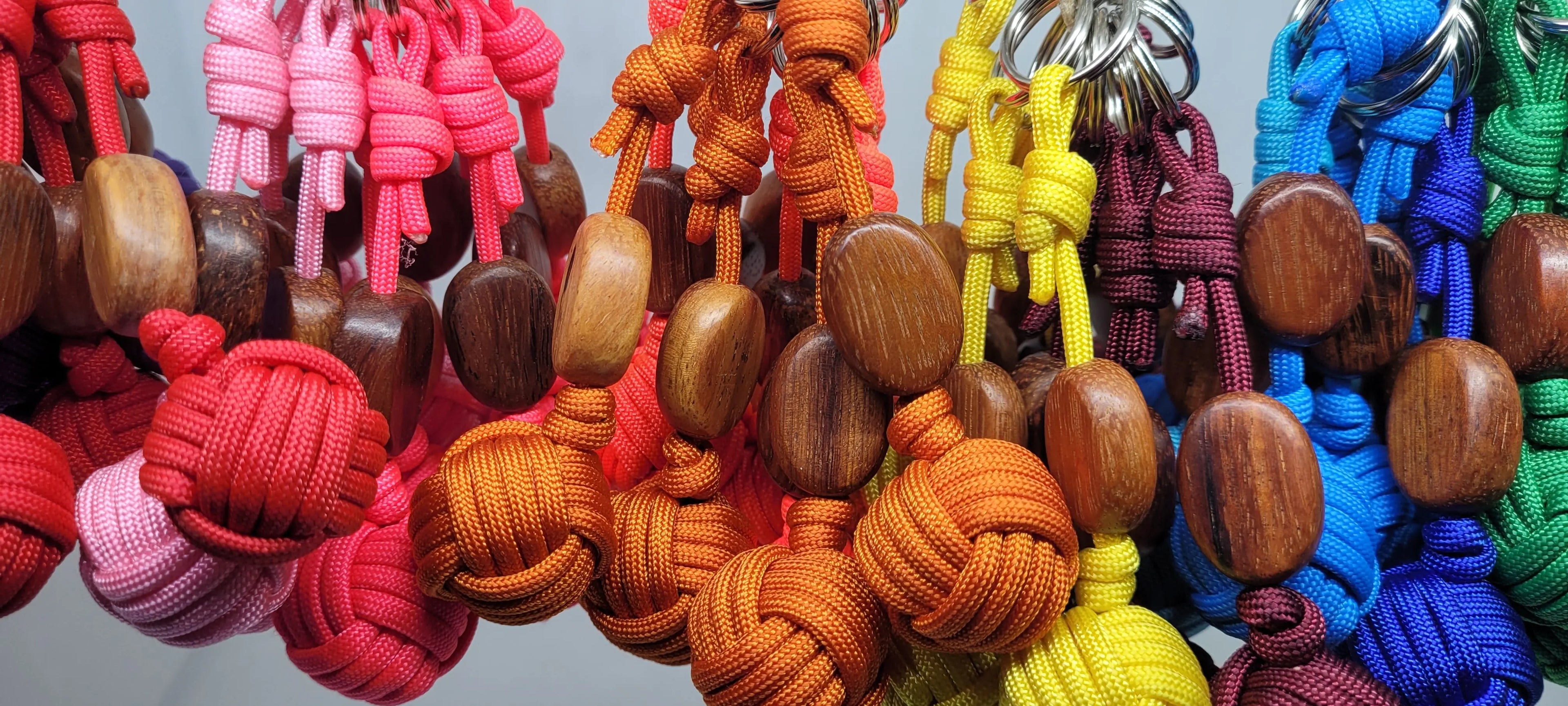Porte-clés pomme de touline paracord 550 personnalisée