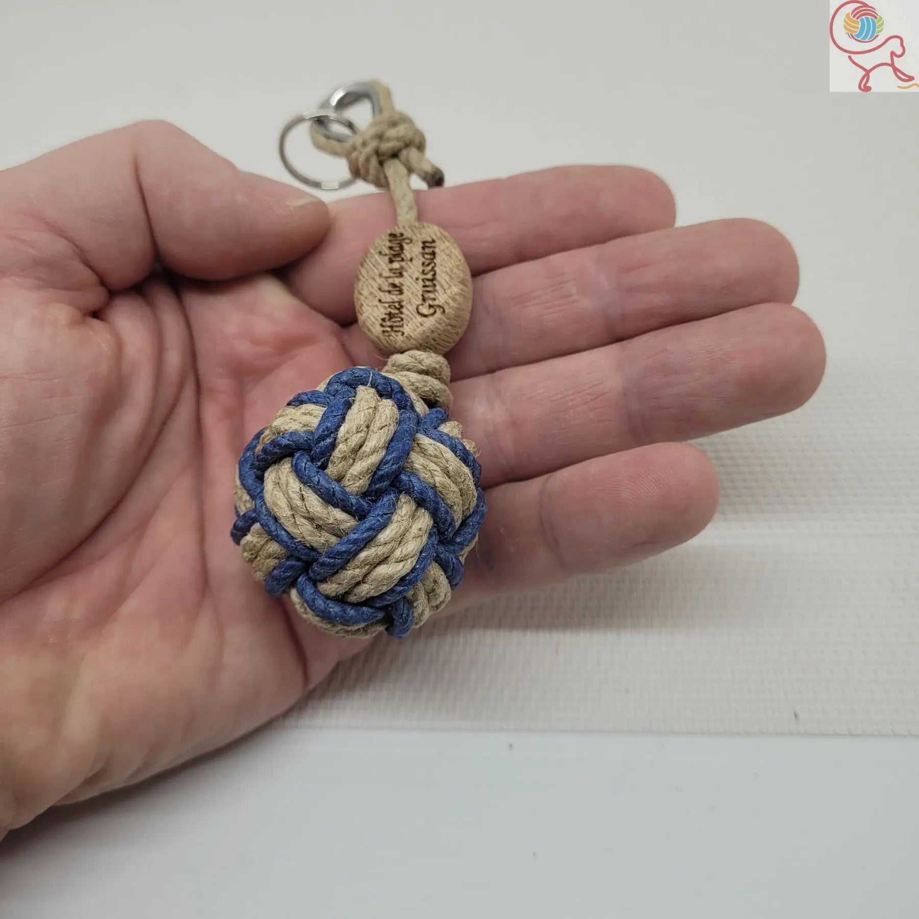 Porte-Clés Pomme de Touline Chanvre La Bicolore 18 Faces Aux fils des Noeuds
