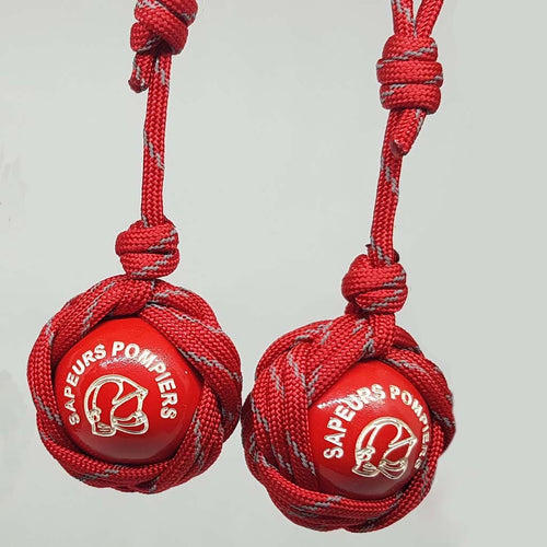 Porte clef sapeurs pompiers Pomme de touline personnalisable - Objet décoration fabrication artisanale made in Corrèze by Aux fils des noeuds