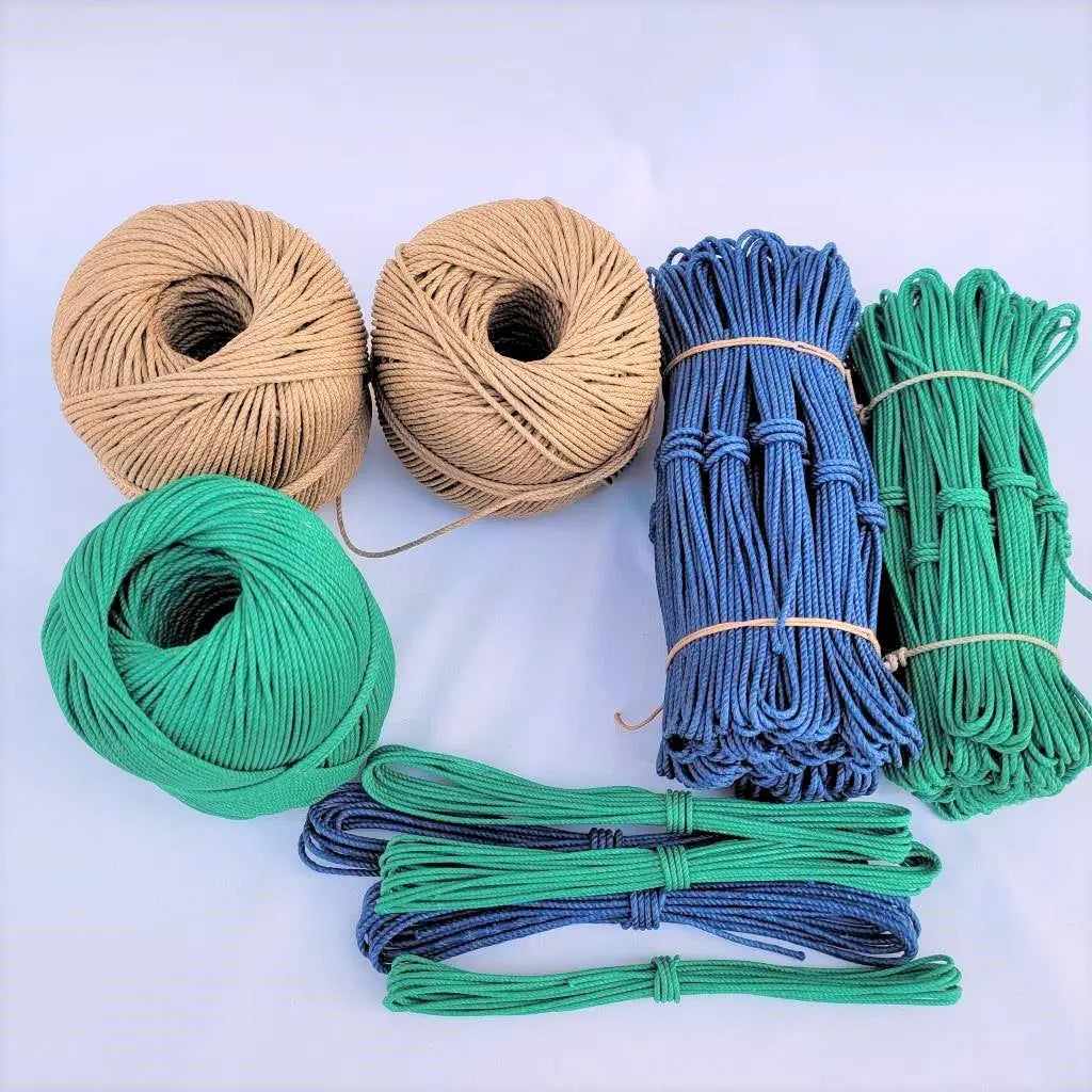 Cordage | Pelote Chanvre Poli 2.5mm Aux fils des Noeuds