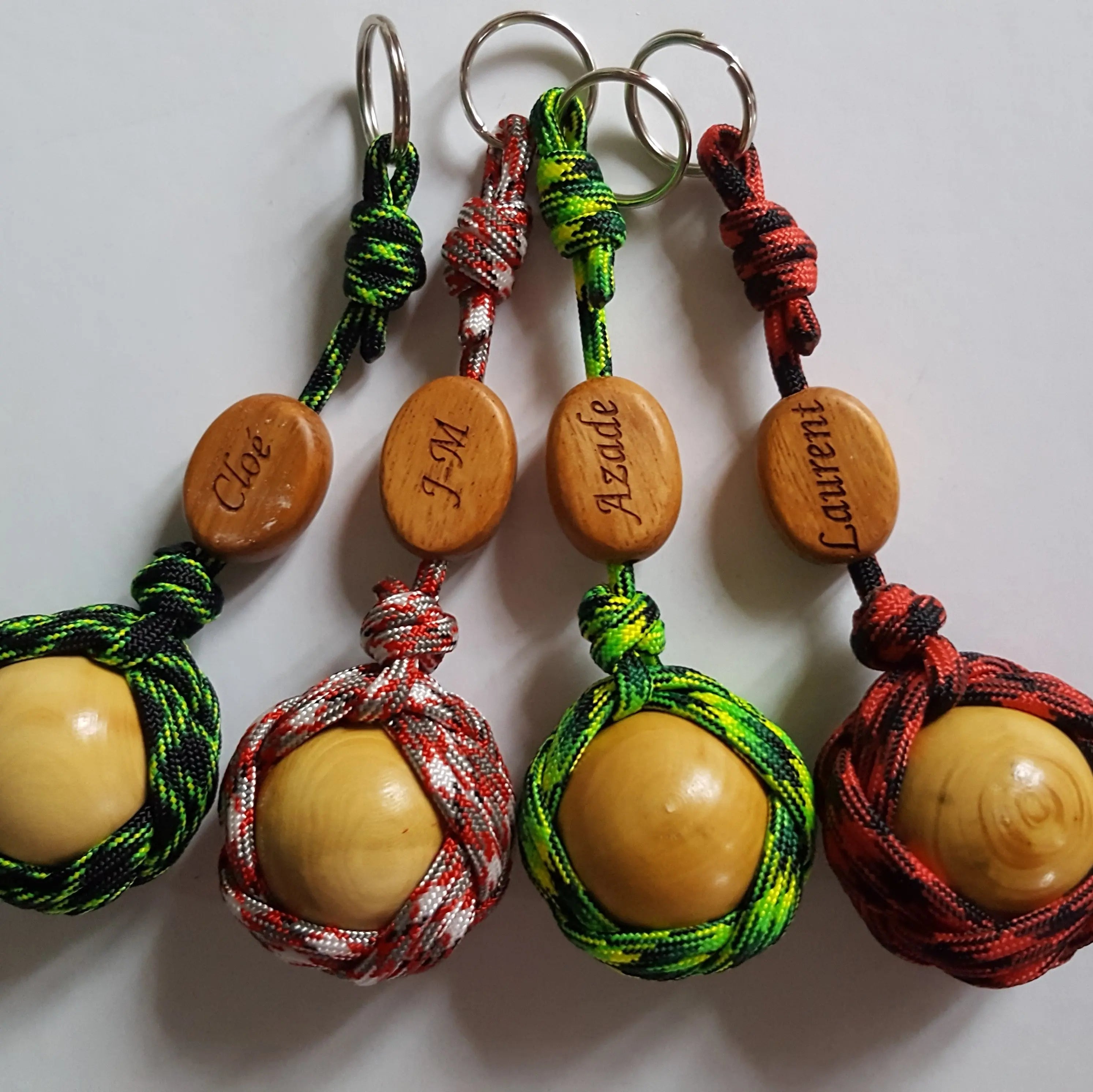 Porte clef porte cochonnet Pomme de touline personnalisable - fabrication artisanale made in Corrèze by Aux fils des noeuds