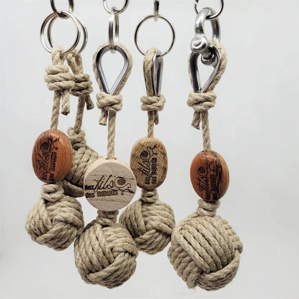 porte clés pomme de touline personnalisable chanvre fabrication artisanale Origine Corrèze gravure laser doming aux fils des nœuds made in France
