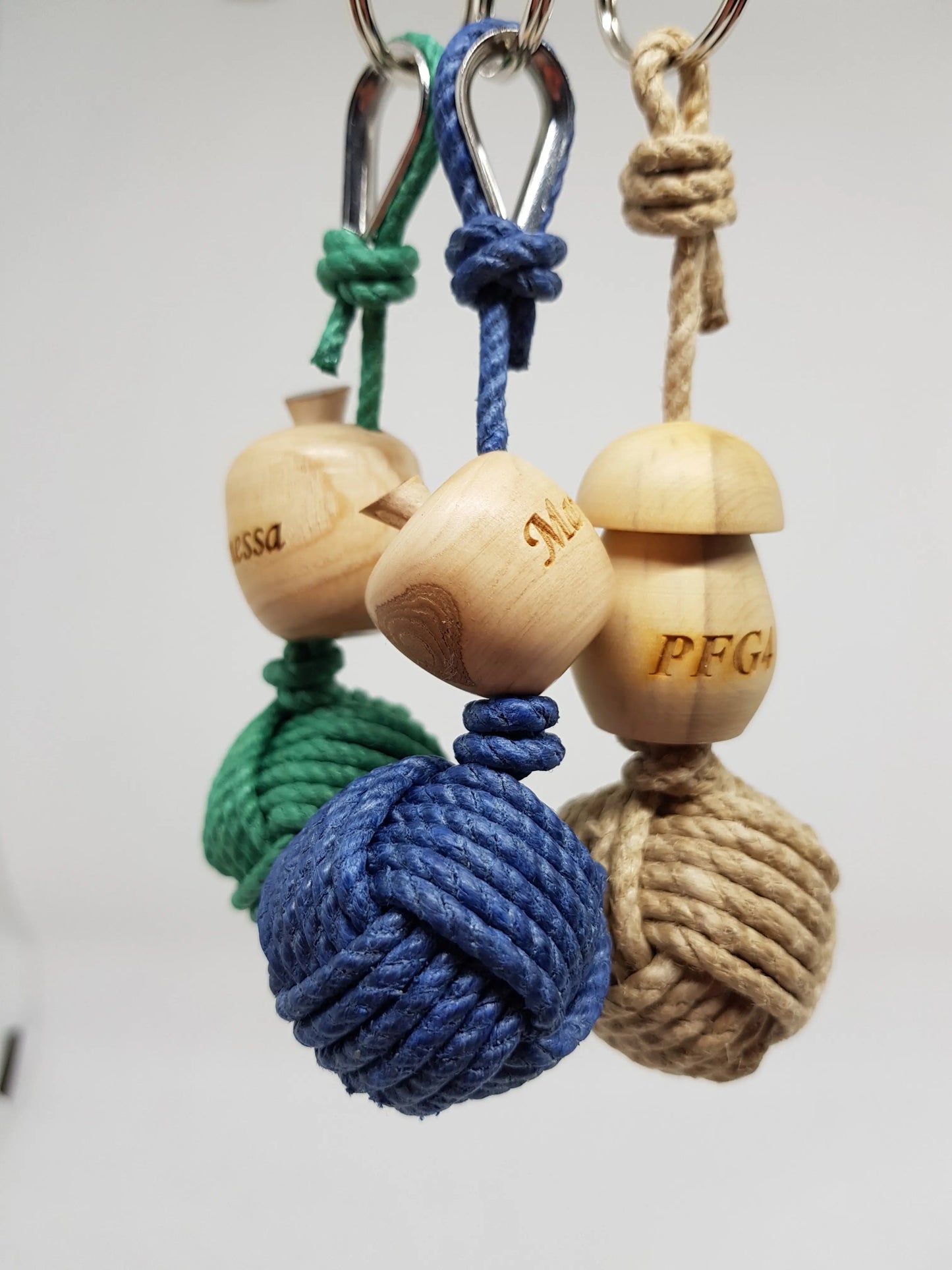 Porte clef Pomme de touline chanvre personnalisable fabrication artisanale made in Corrèze by Aux fils des noeuds
