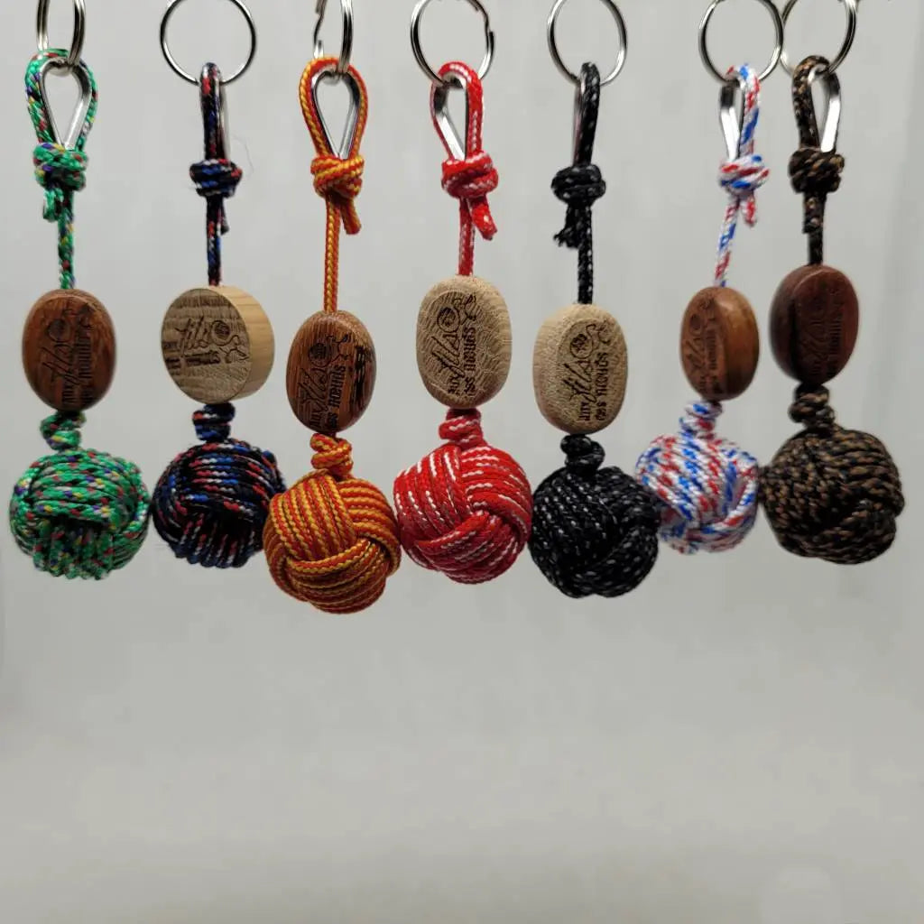 Porte clé Pomme de touline personnalisable fabrication artisanale made in Corrèze by Aux fils des noeuds